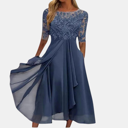 Iria | Elegante Vestido de Encaje