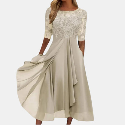 Iria | Elegante Vestido de Encaje