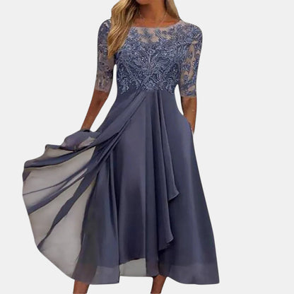 Iria | Elegante Vestido de Encaje
