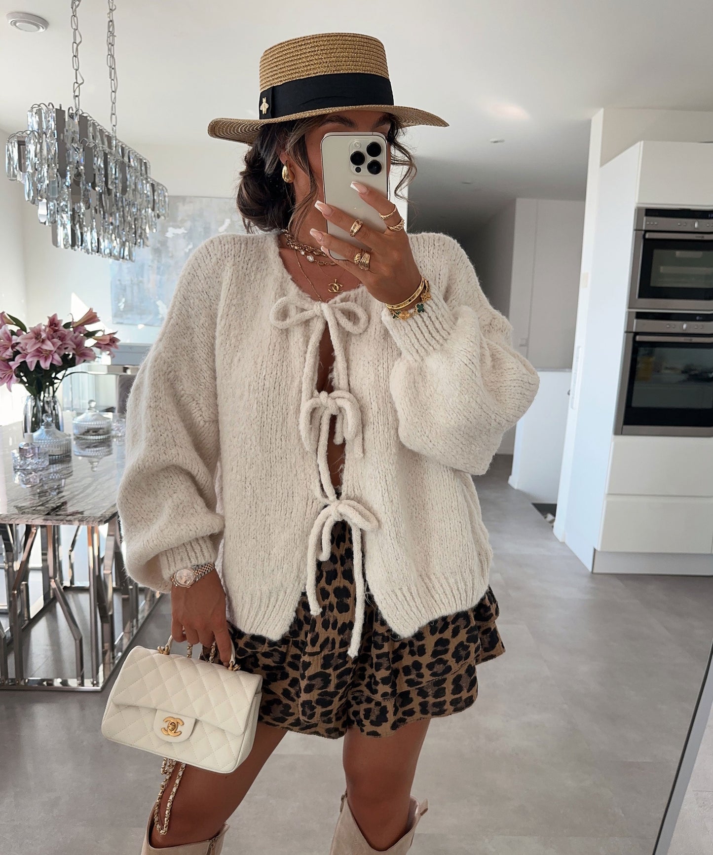 Cardigan con Lazo Beige
