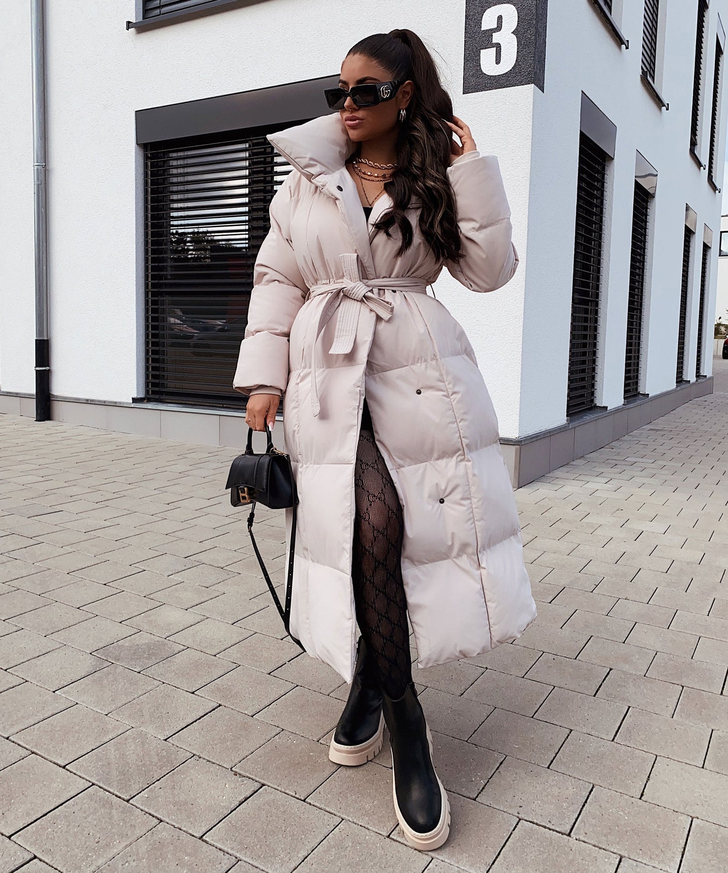 Parka Oversize Acolchada en Beige