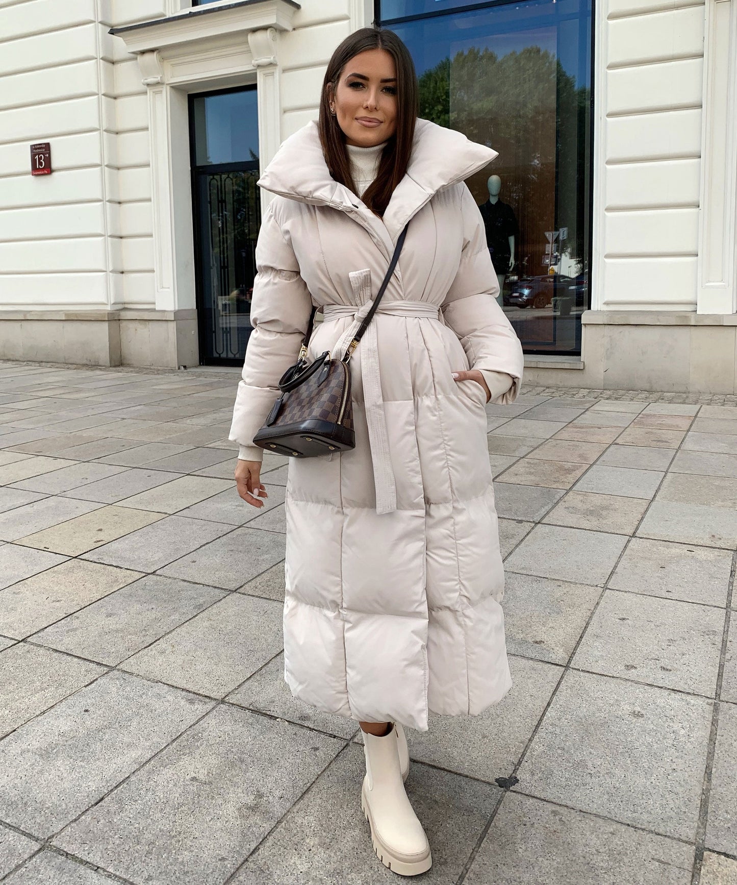 Parka Oversize Acolchada en Beige