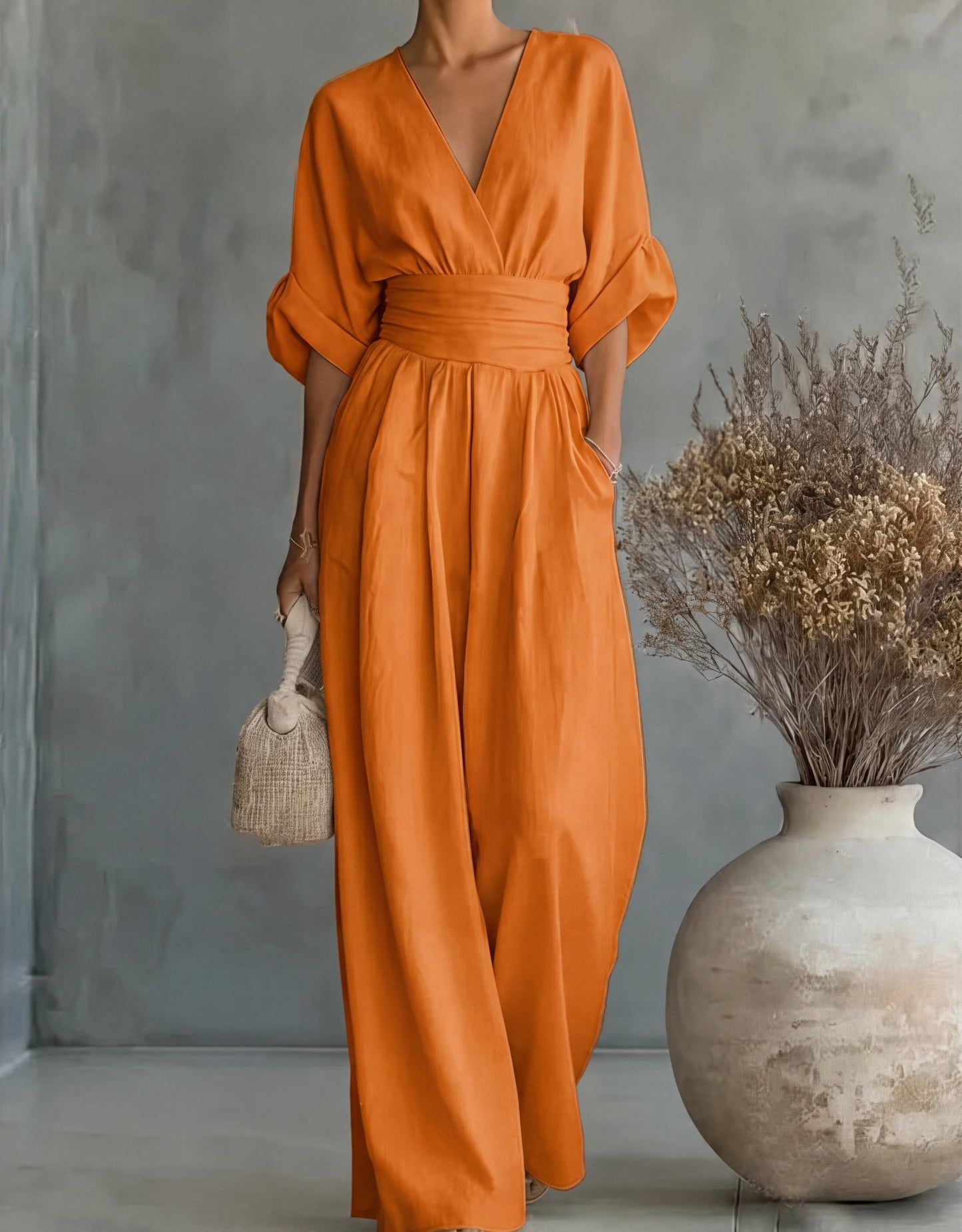 Marlowe | Mono Elegante de Escote en V y Pierna Ancha